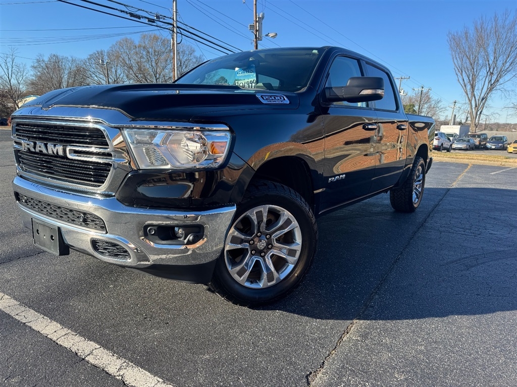 RAM 1500 Big Horn Crew Cab SWB 4WD 2019