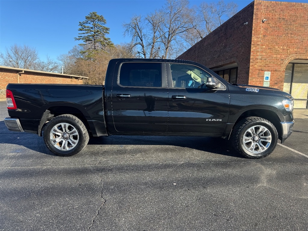 RAM 1500 Big Horn Crew Cab SWB 4WD 2019