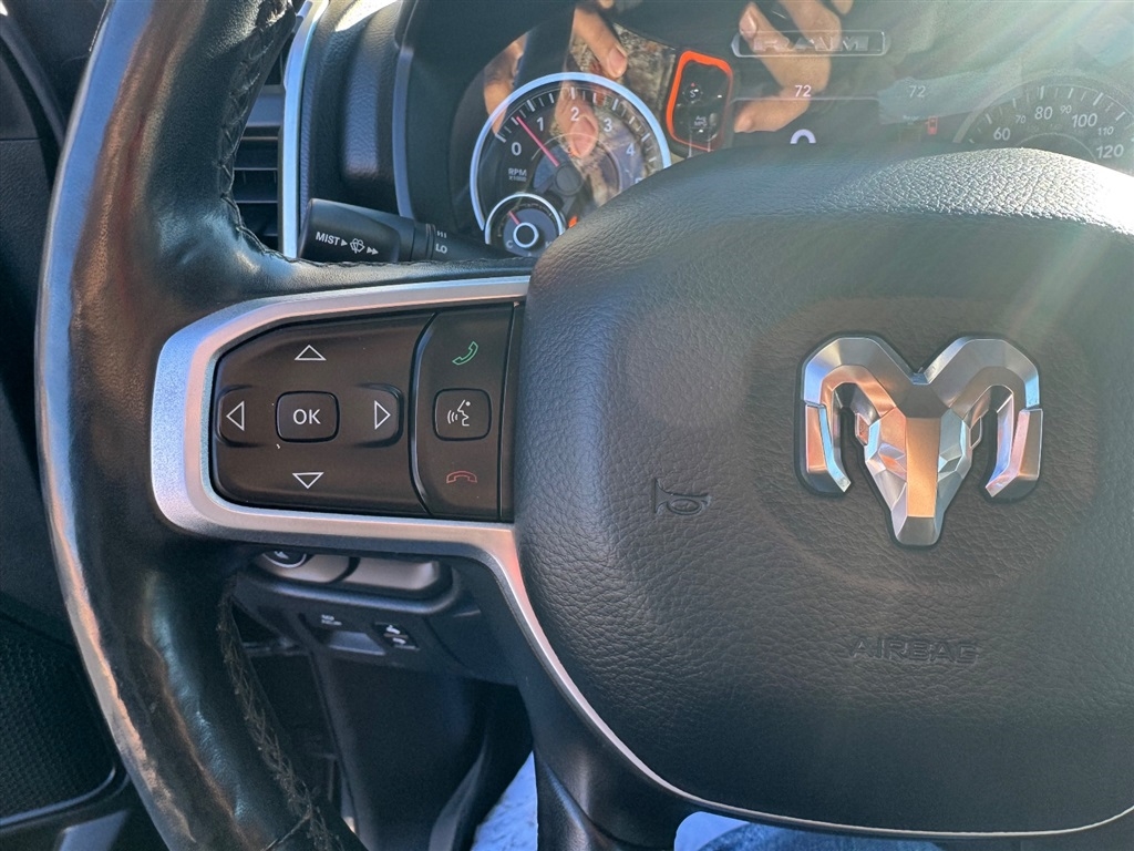 RAM 1500 Big Horn Crew Cab SWB 4WD 2019