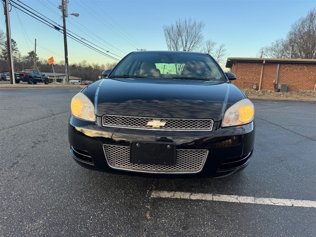 Chevrolet Impala LT (Fleet) 2012
