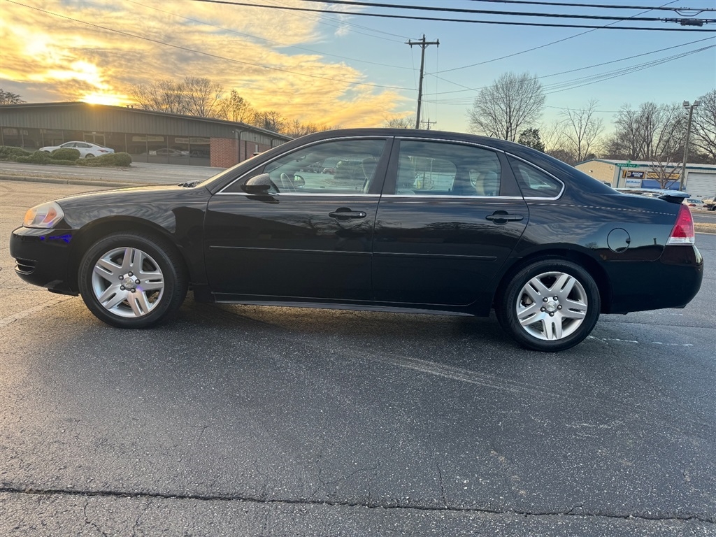 Chevrolet Impala LT (Fleet) 2012