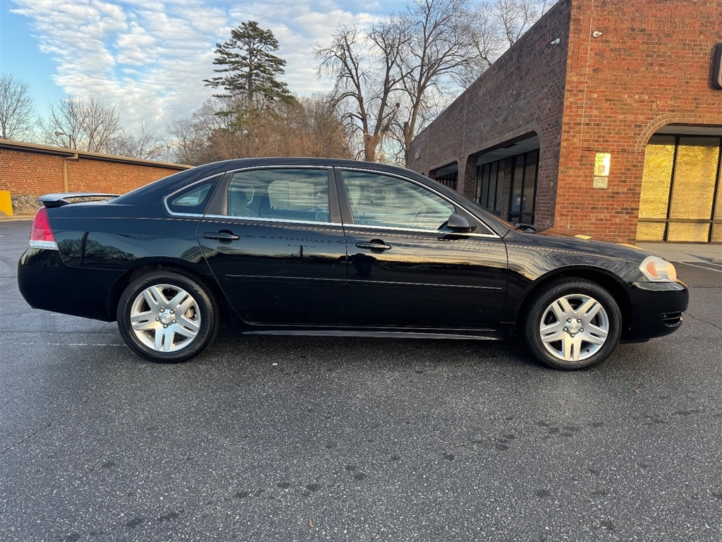 Chevrolet Impala LT (Fleet) 2012