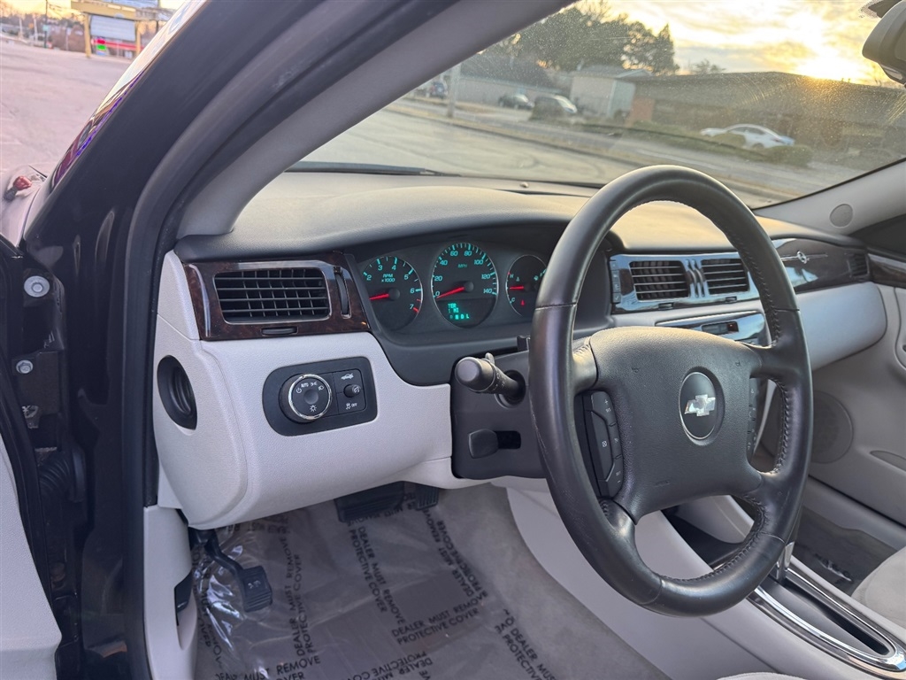 Chevrolet Impala LT (Fleet) 2012