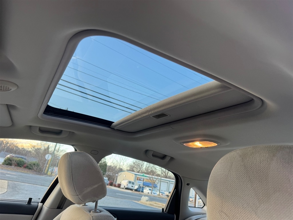 Chevrolet Impala LT (Fleet) 2012