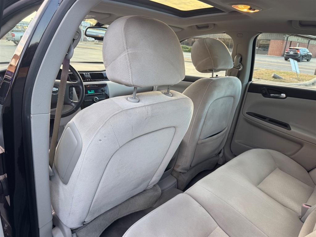 Chevrolet Impala LT (Fleet) 2012