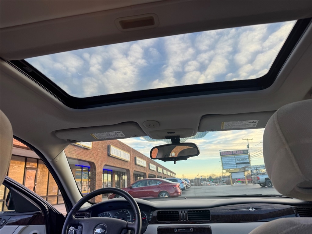 Chevrolet Impala LT (Fleet) 2012