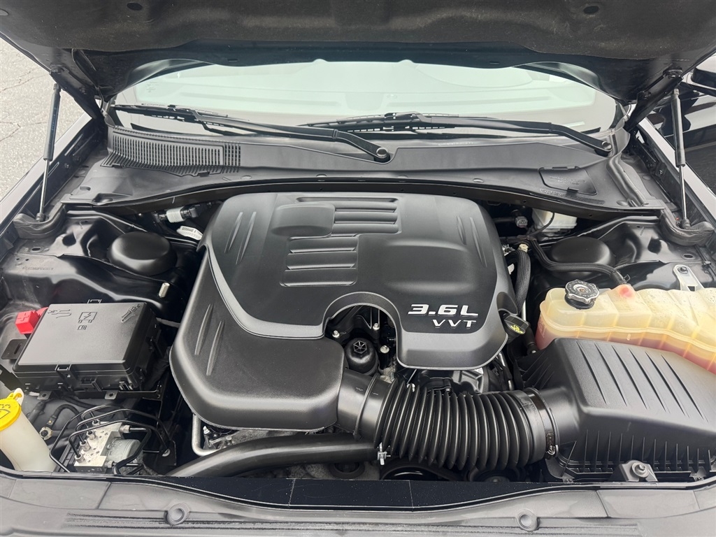 Chrysler 300 S V6 2023