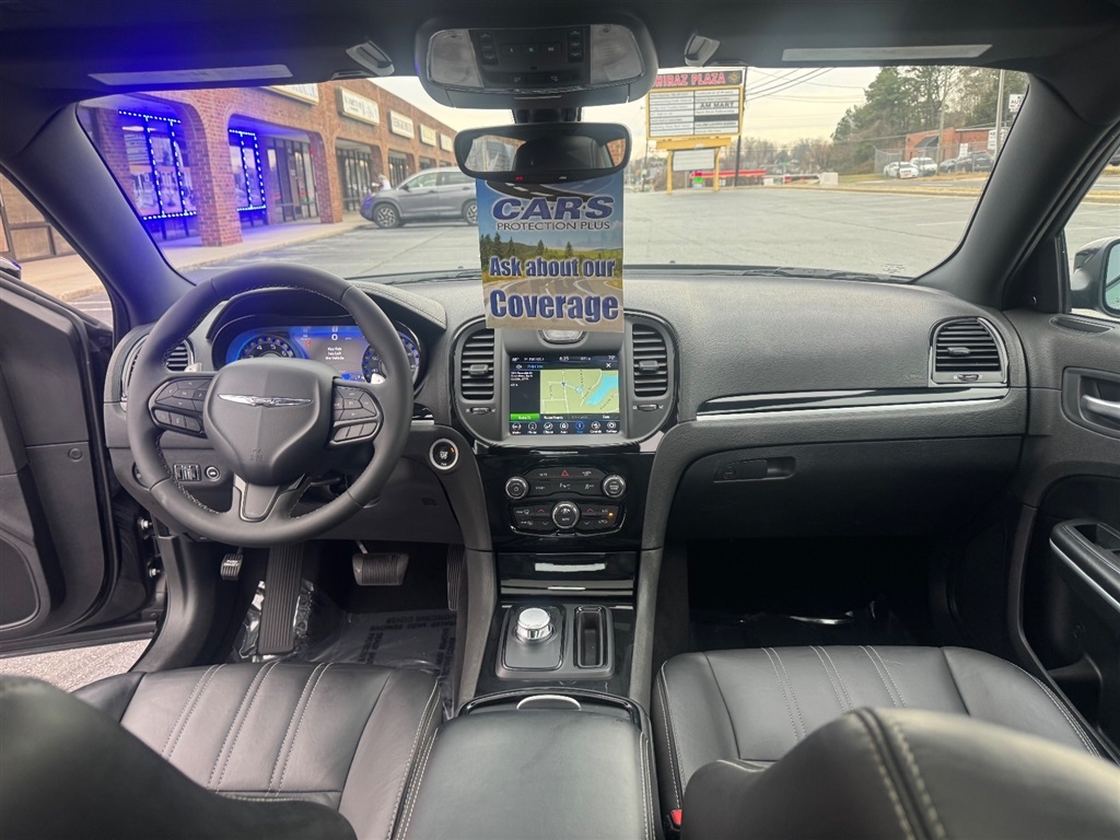 Chrysler 300 S V6 2023