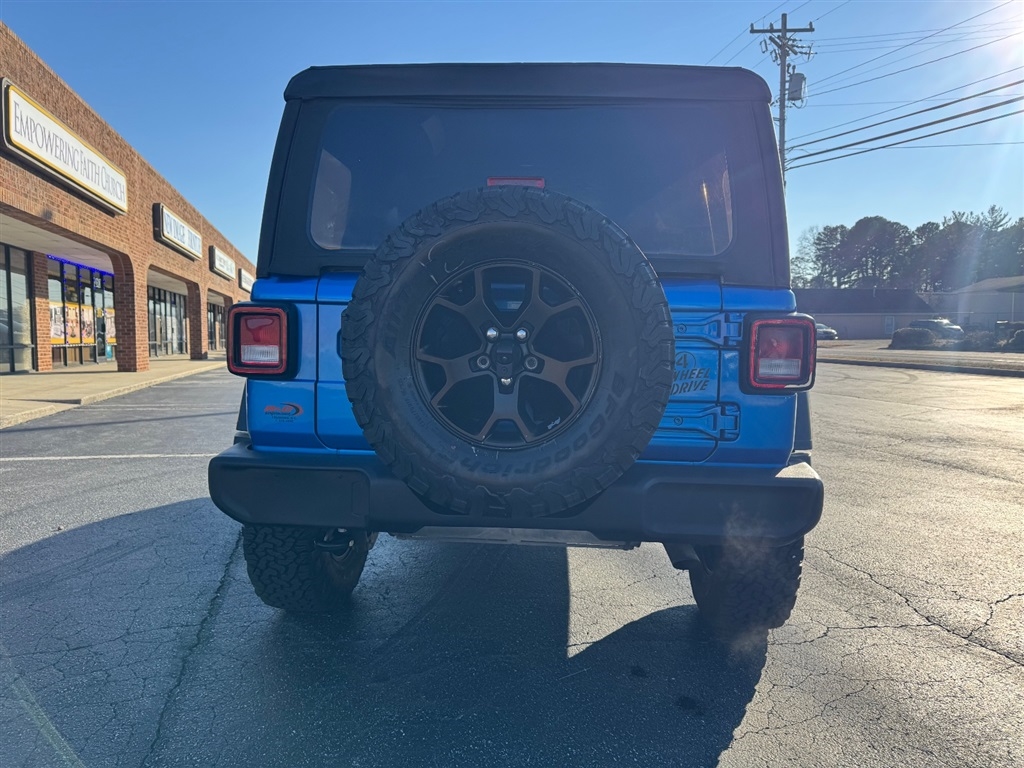 Jeep Wrangler Unlimited Willys Sport 4x4 2021