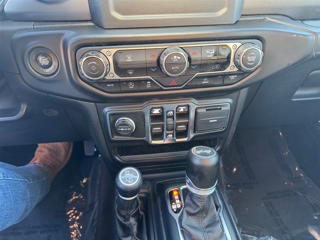 Jeep Wrangler Unlimited Willys Sport 4x4 2021