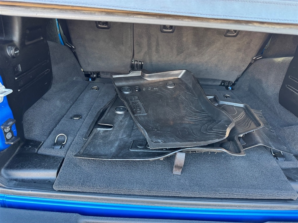 Jeep Wrangler Unlimited Willys Sport 4x4 2021