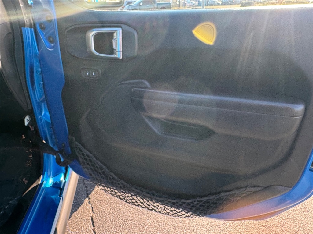 Jeep Wrangler Unlimited Willys Sport 4x4 2021