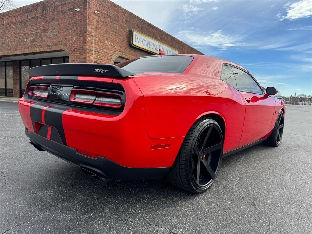 Dodge Challenger SRT Hellcat 2016