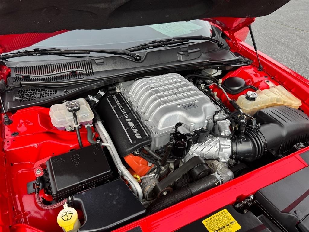 Dodge Challenger SRT Hellcat 2016