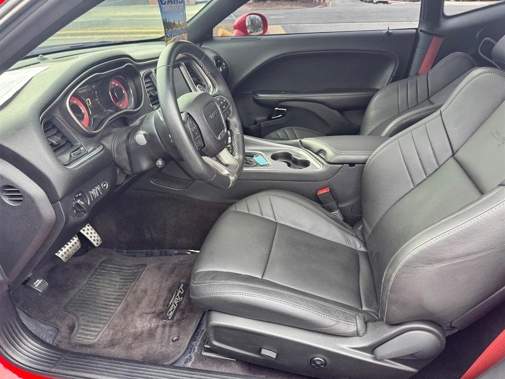 Dodge Challenger SRT Hellcat 2016