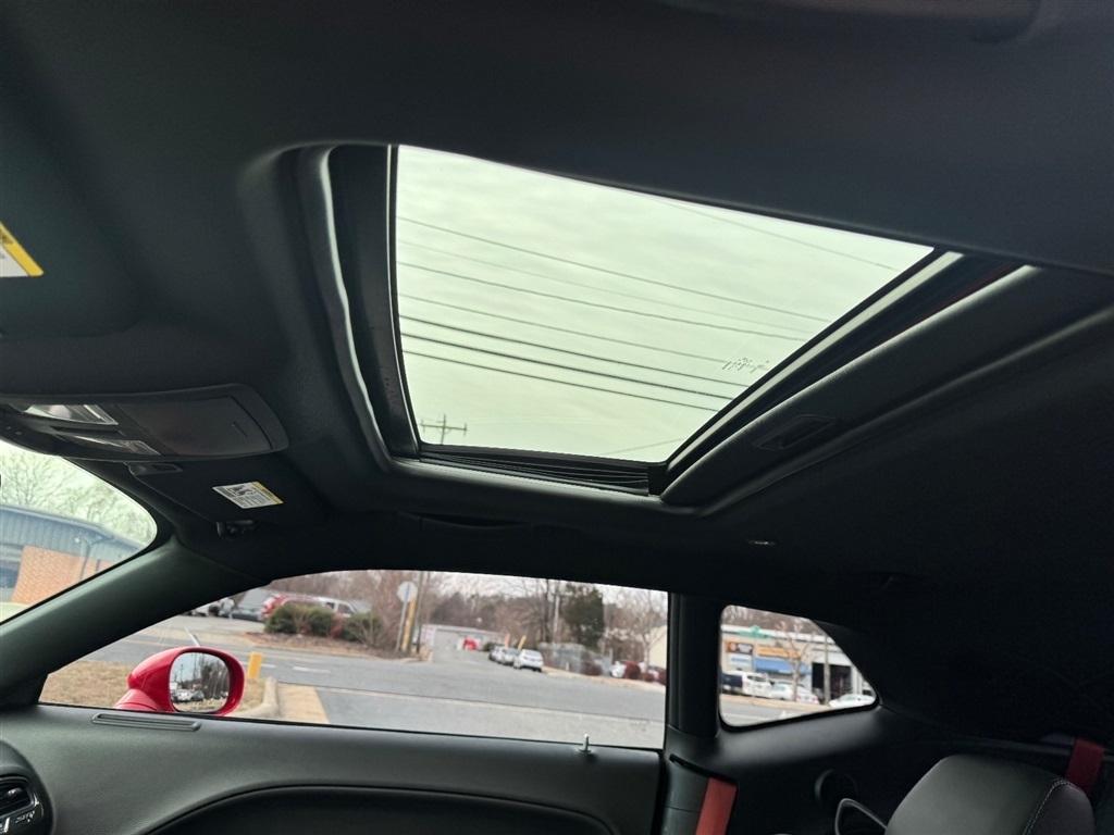 Dodge Challenger SRT Hellcat 2016