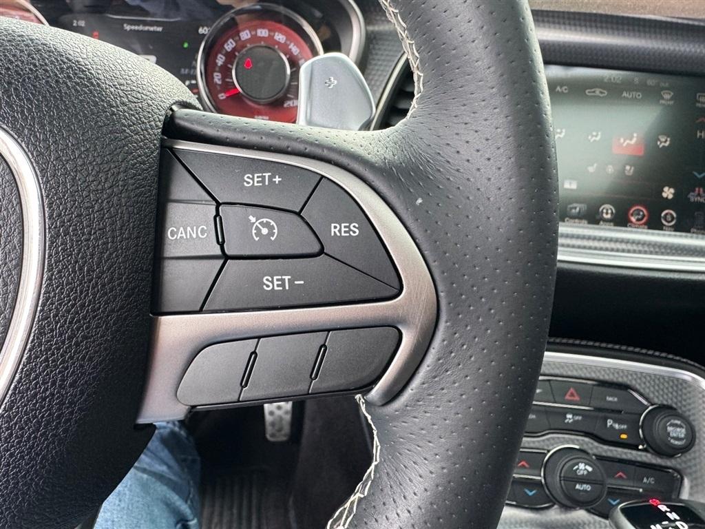 Dodge Challenger SRT Hellcat 2016