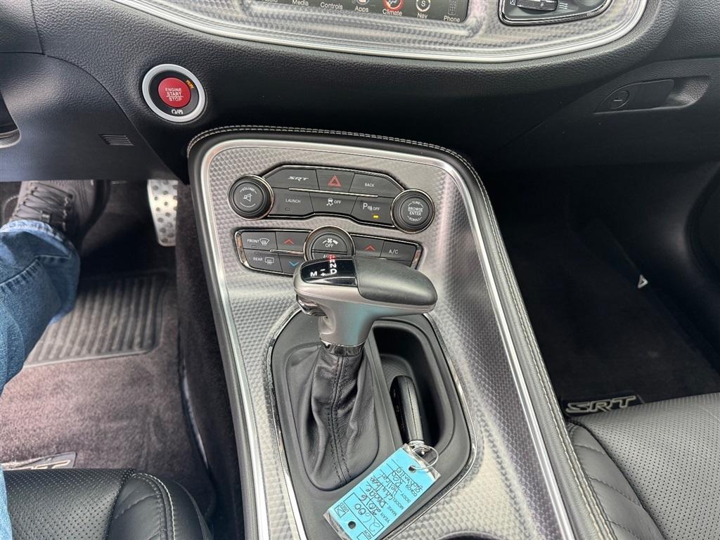 Dodge Challenger SRT Hellcat 2016