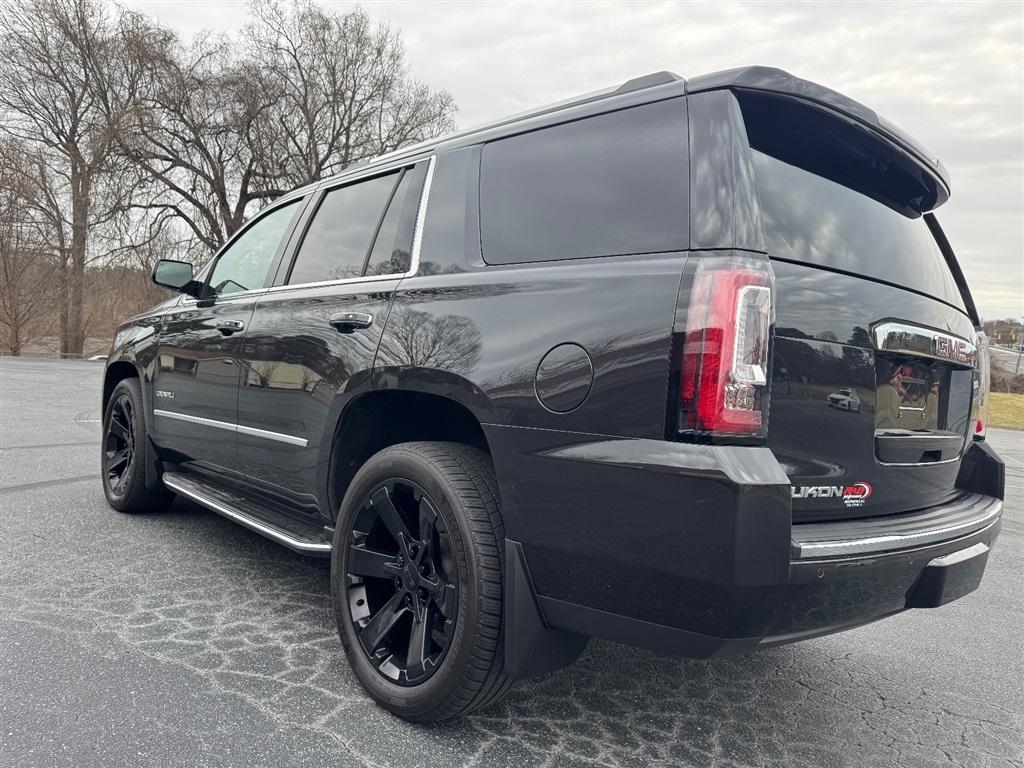 GMC Yukon Denali 4WD 2020