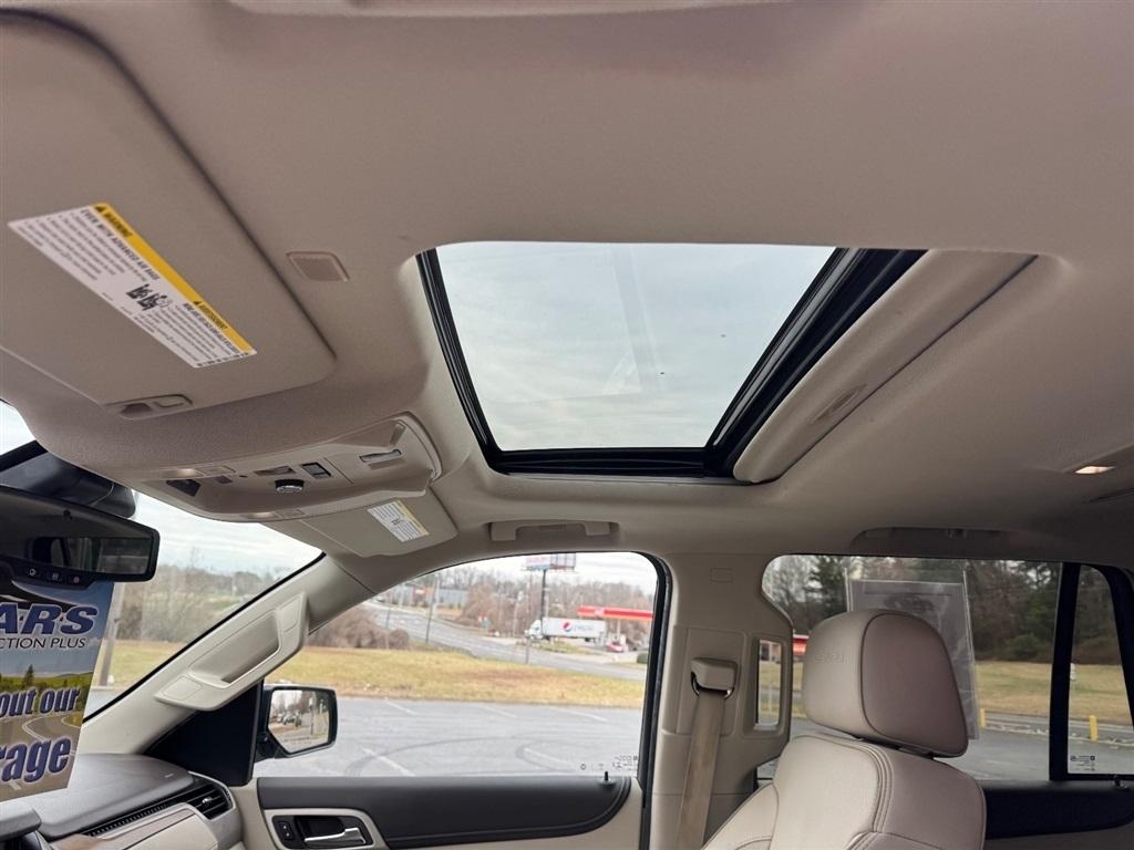 GMC Yukon Denali 4WD 2020