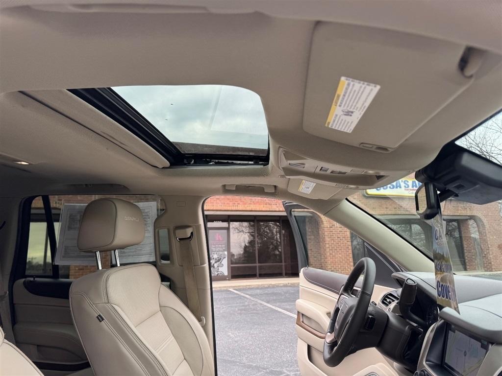 GMC Yukon Denali 4WD 2020