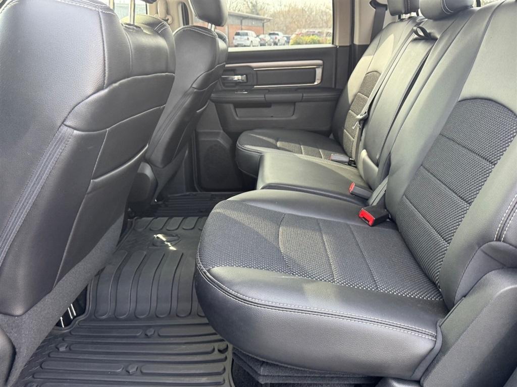 RAM 1500 Sport Crew Cab SWB 2WD 2017