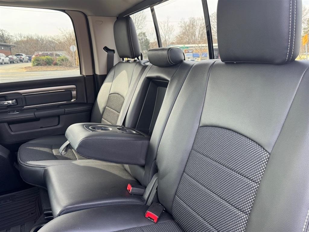 RAM 1500 Sport Crew Cab SWB 2WD 2017