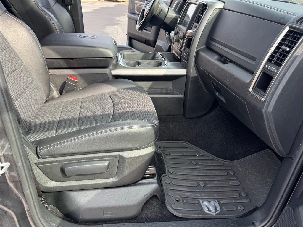 RAM 1500 Sport Crew Cab SWB 2WD 2017