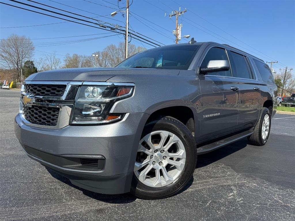 Chevrolet Suburban LT 4WD 2019