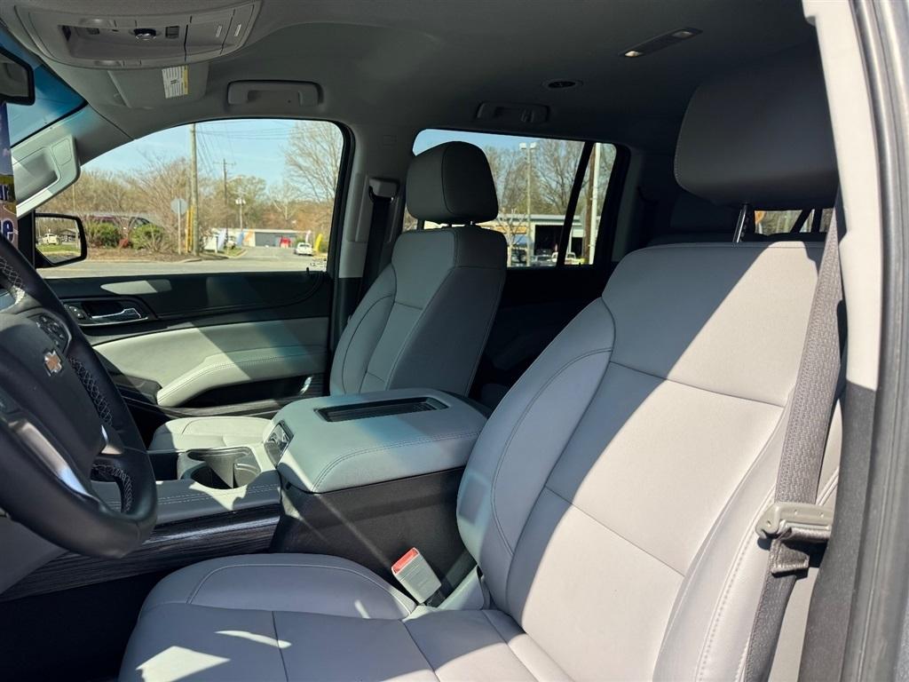 Chevrolet Suburban LT 4WD 2019