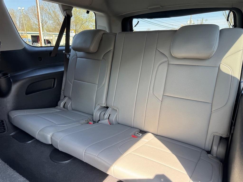 Chevrolet Suburban LT 4WD 2019