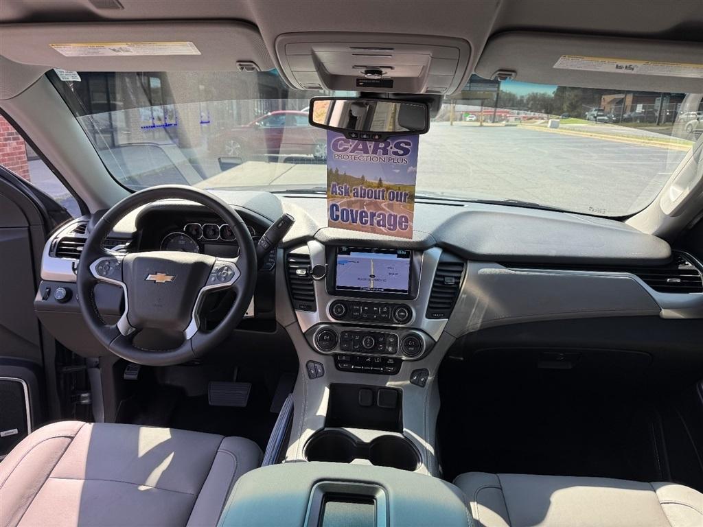 Chevrolet Suburban LT 4WD 2019