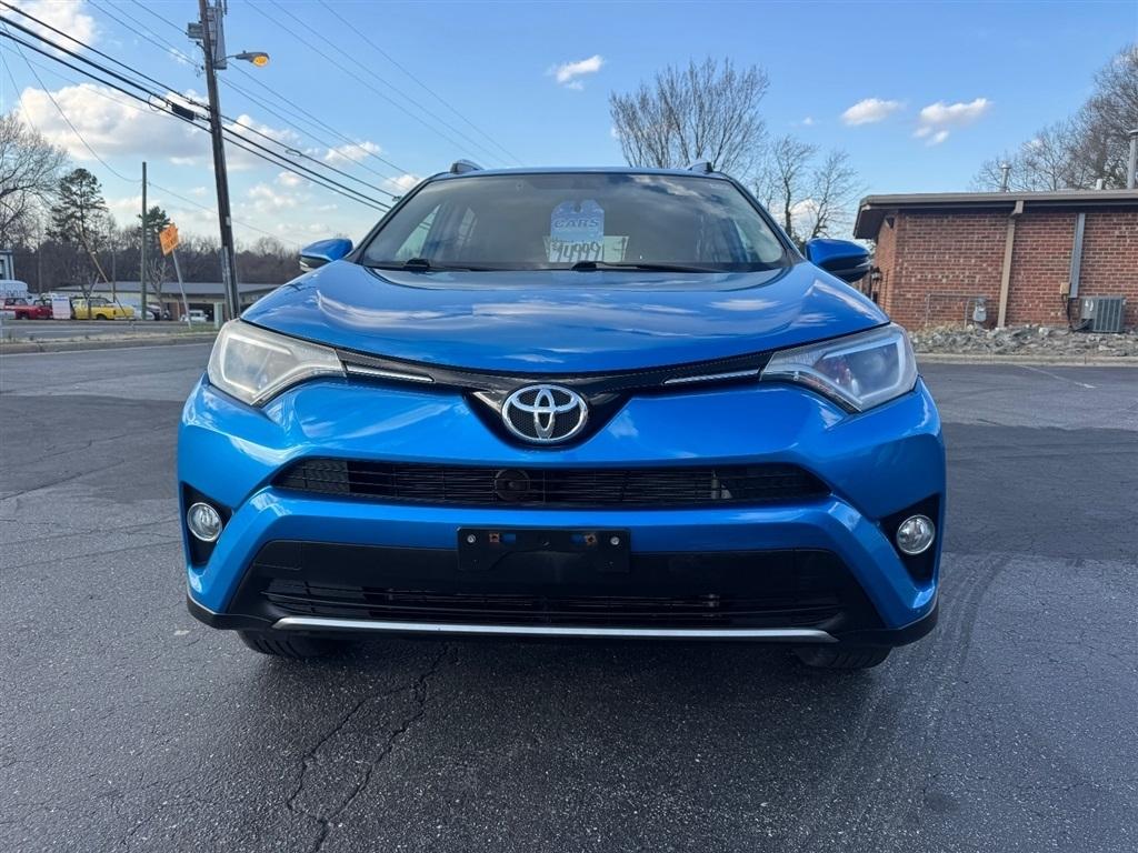 Toyota RAV4 XLE AWD 2016