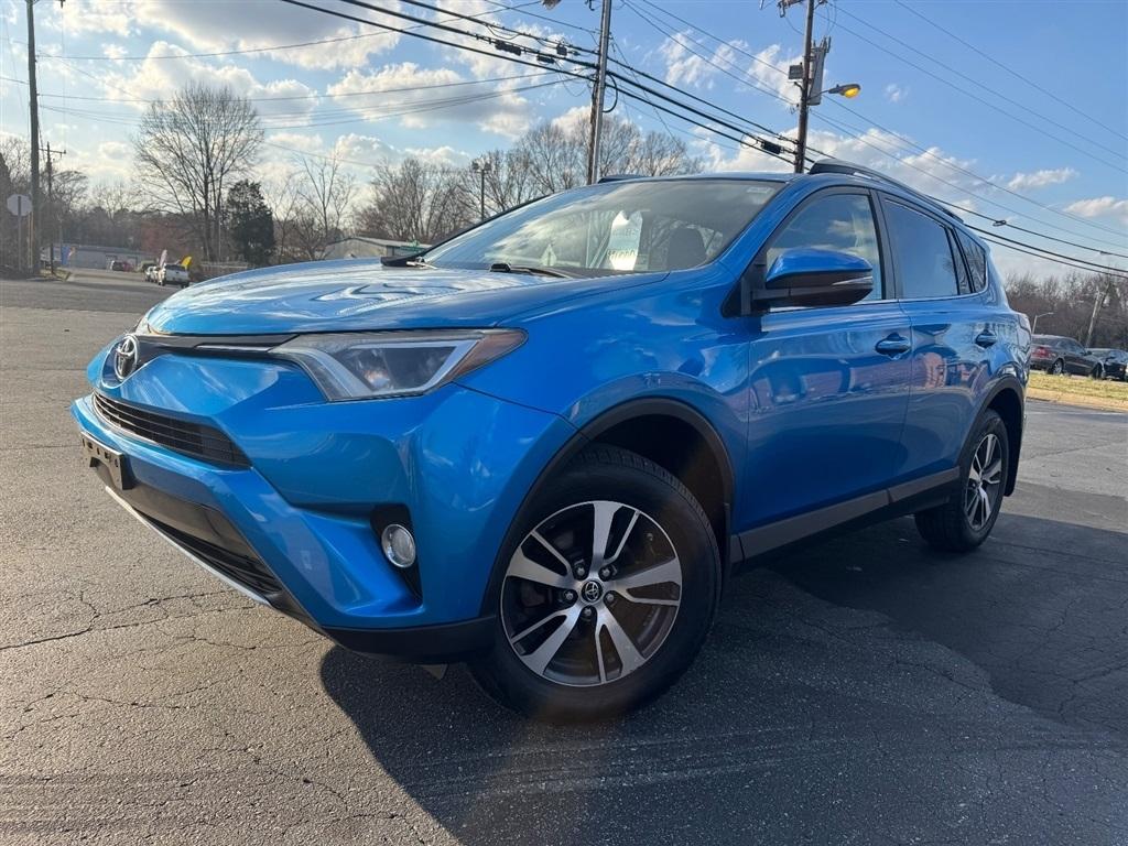Toyota RAV4 XLE AWD 2016