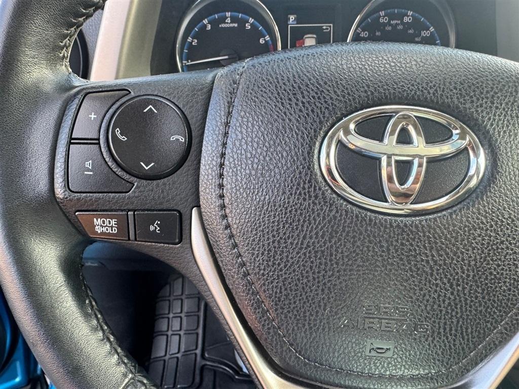 Toyota RAV4 XLE AWD 2016