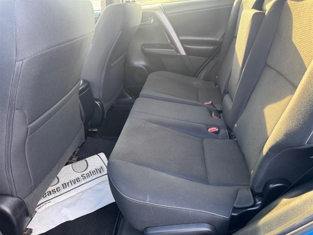 Toyota RAV4 XLE AWD 2016