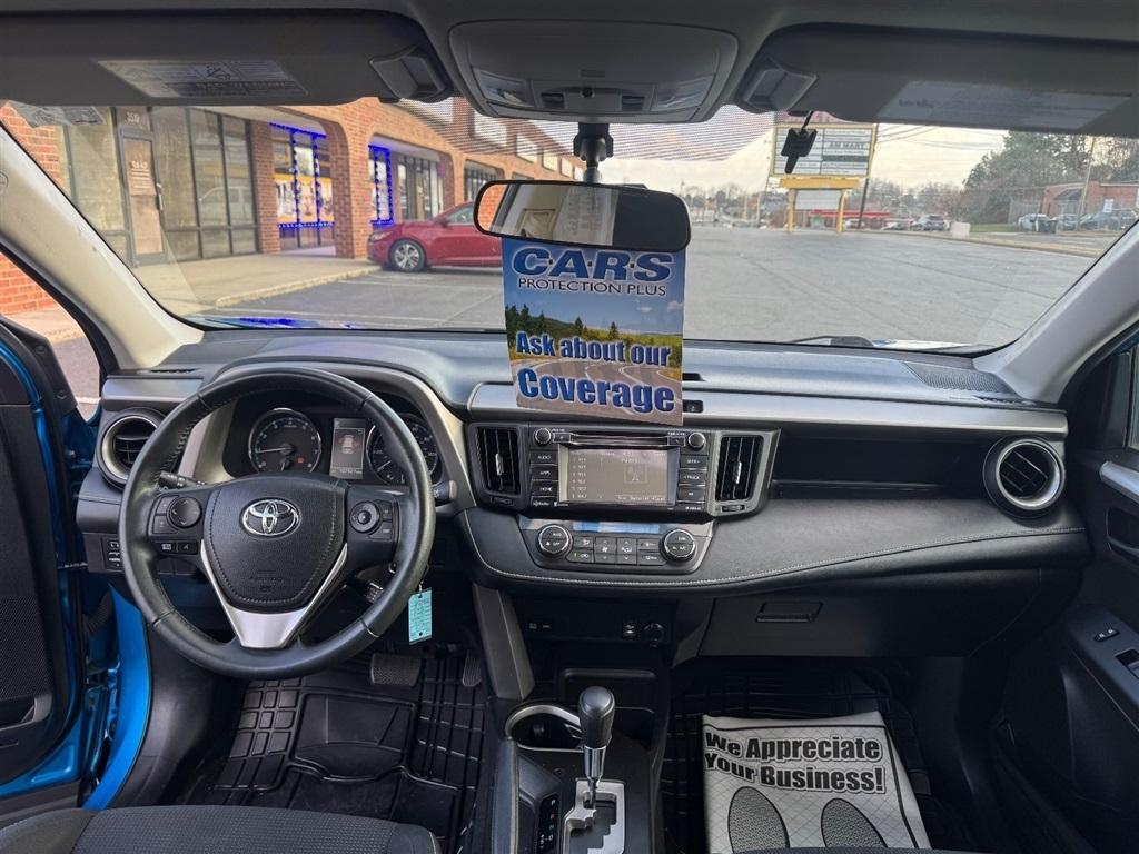 Toyota RAV4 XLE AWD 2016