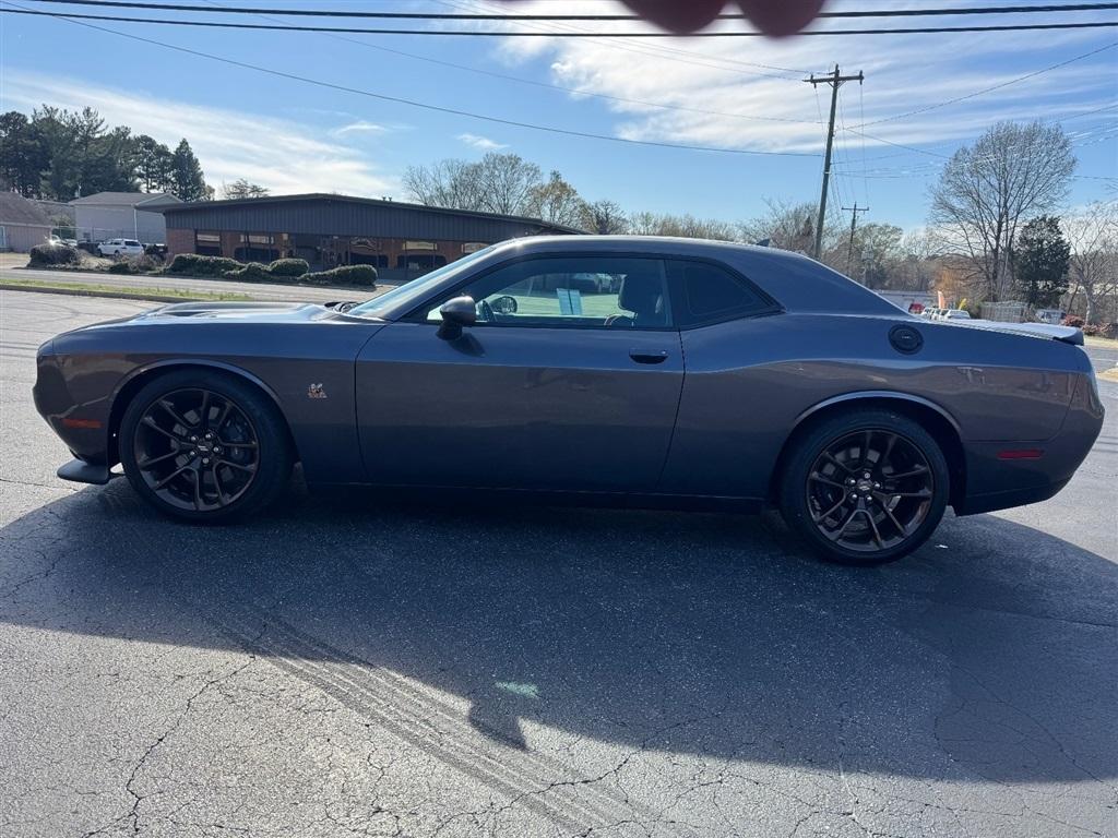 Dodge Challenger R/T SCAT Pack 2022