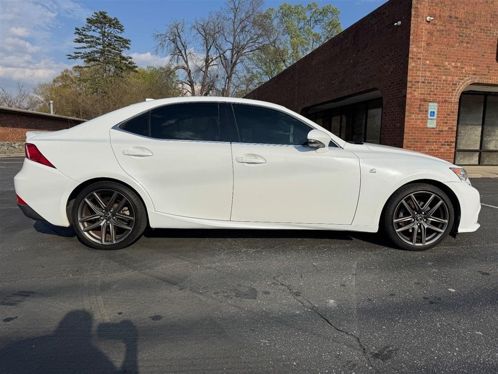 Lexus IS 250 RWD 2015