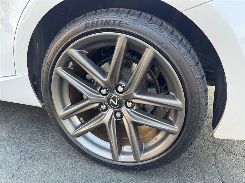 Lexus IS 250 RWD 2015