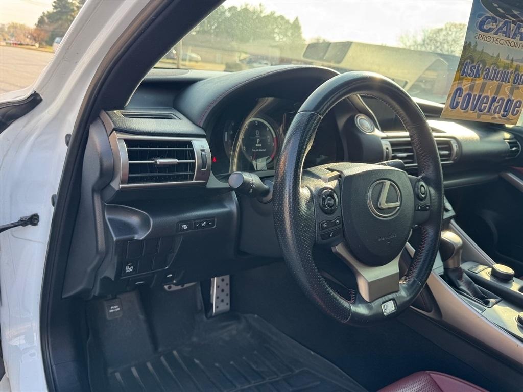 Lexus IS 250 RWD 2015