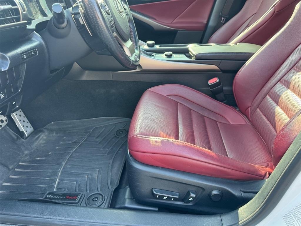 Lexus IS 250 RWD 2015