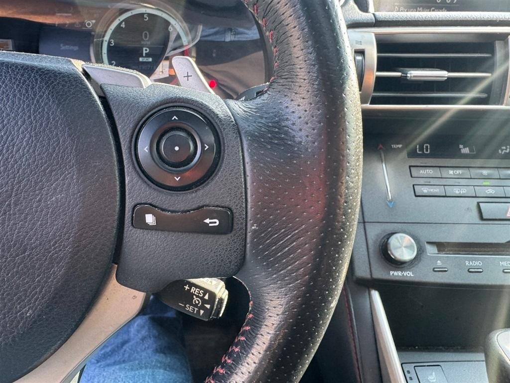 Lexus IS 250 RWD 2015