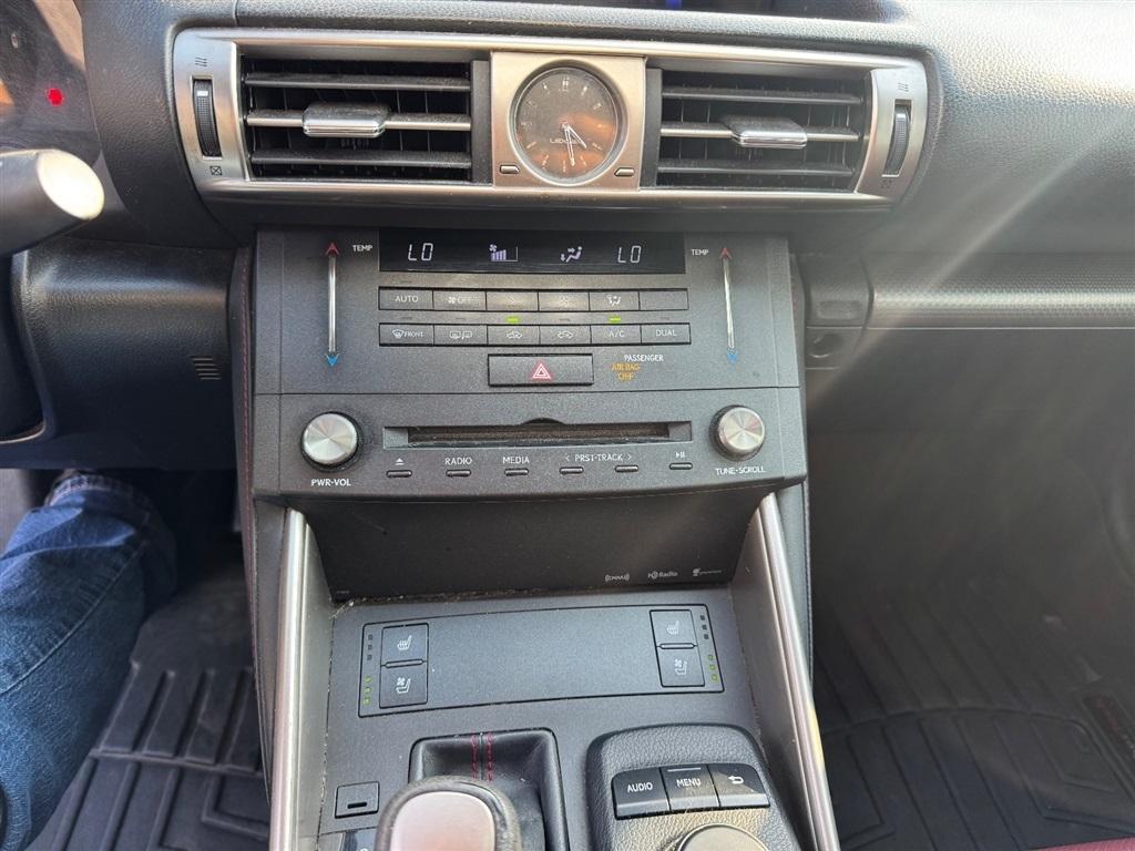 Lexus IS 250 RWD 2015