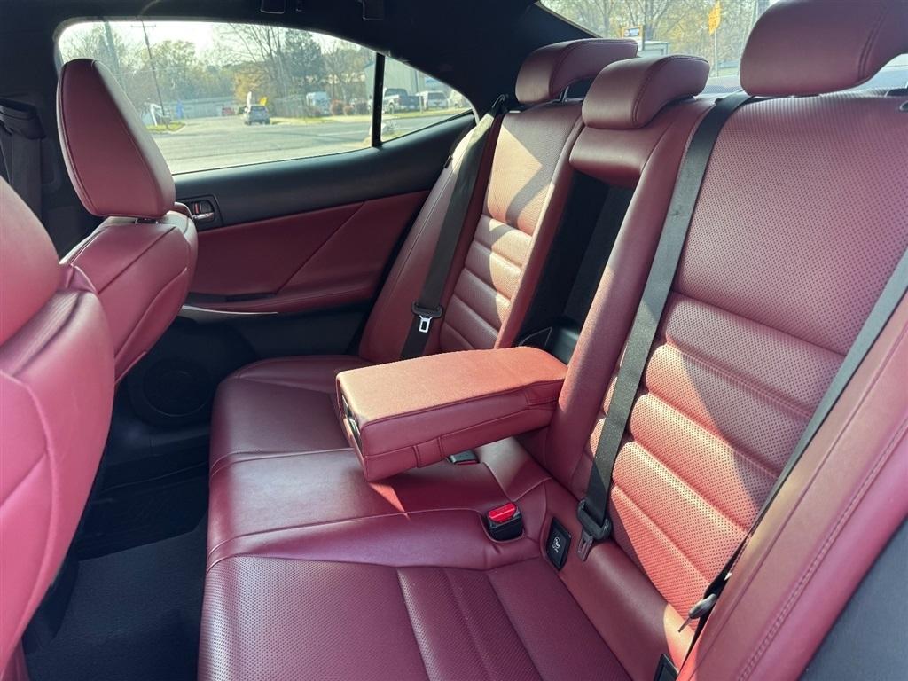 Lexus IS 250 RWD 2015