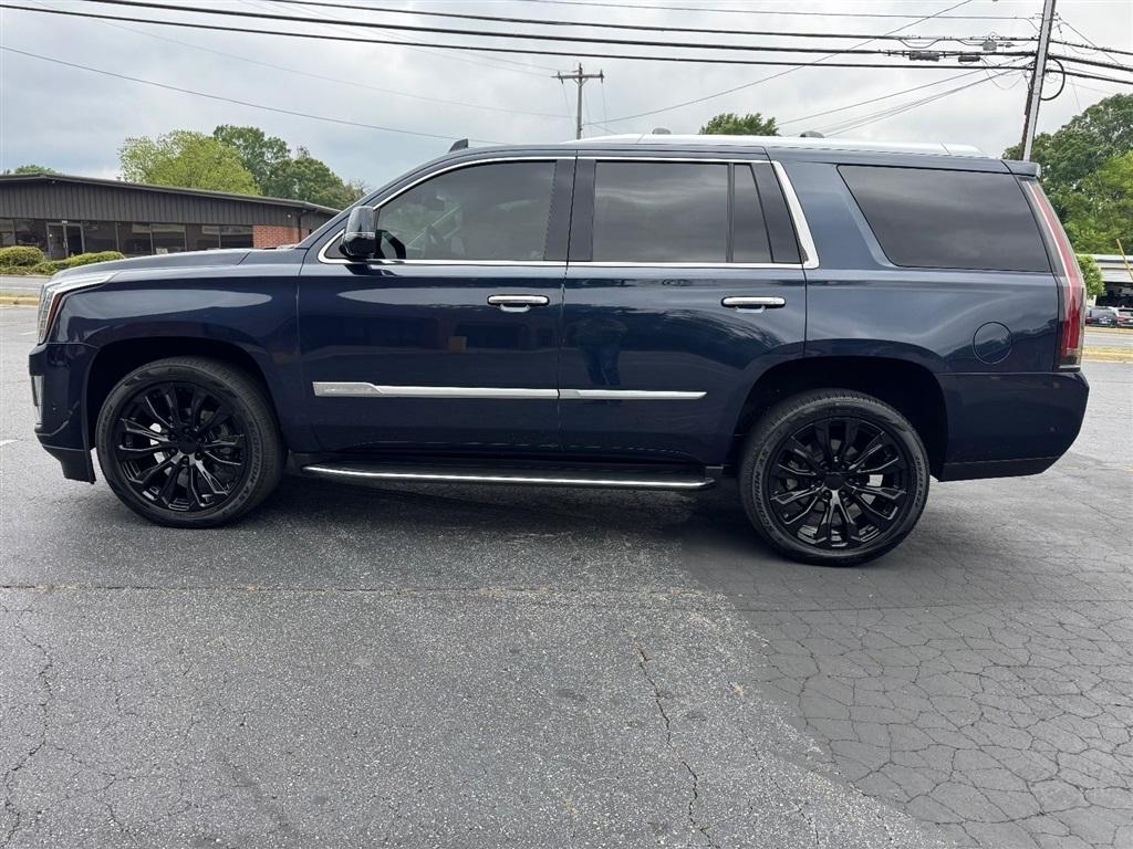 Cadillac Escalade Luxury 4WD 2019