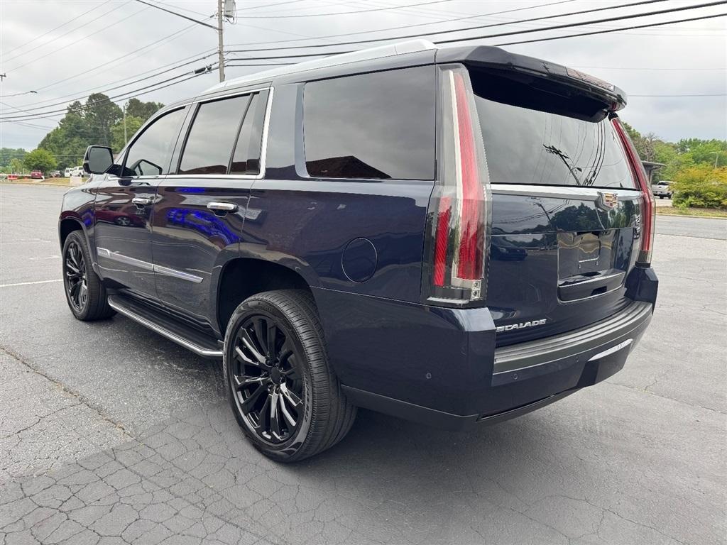 Cadillac Escalade Luxury 4WD 2019
