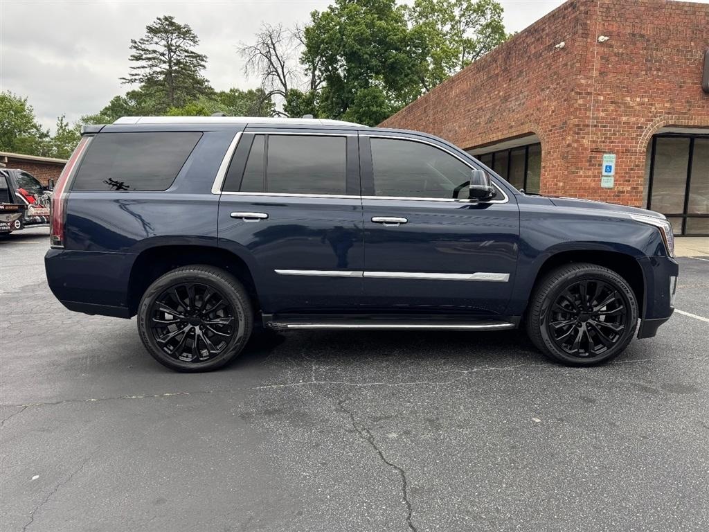 Cadillac Escalade Luxury 4WD 2019