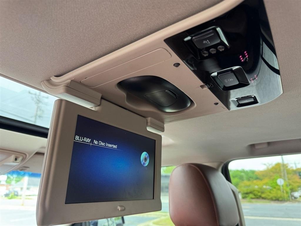 Cadillac Escalade Luxury 4WD 2019