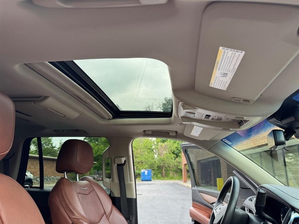 Cadillac Escalade Luxury 4WD 2019